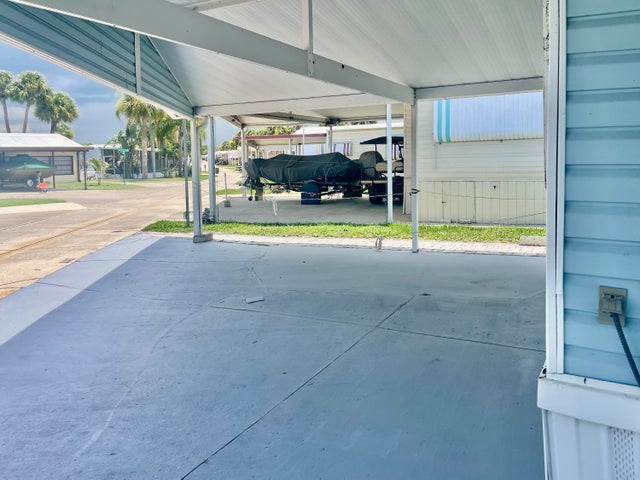 2 of 37 - 5472 Se 67th Avenue, Okeechobee, FL