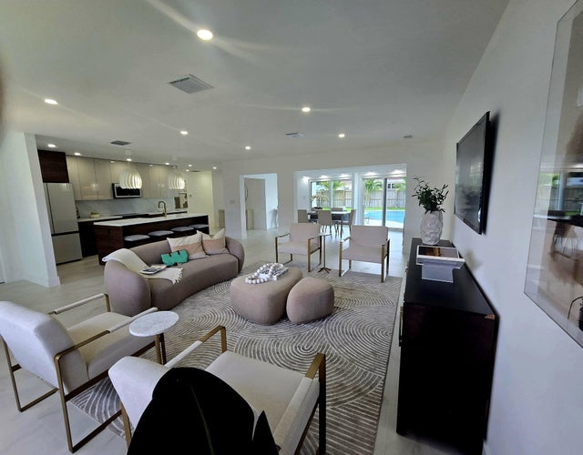 2 of 39 - 641 Nw 15th Avenue, Boca Raton, FL