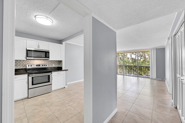 4 of 45 - 7081 Environ Boulevard ##339, Lauderhill, FL