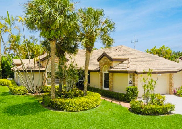 1 of 44 - 7219 Le Chalet Boulevard, Boynton Beach, FL