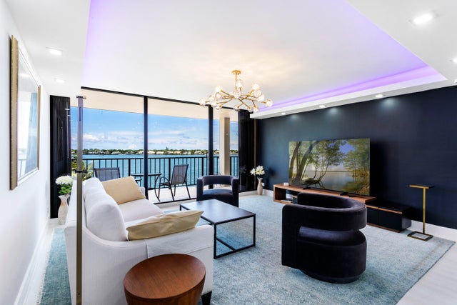 3 of 45 - 134 Lakeshore Drive #416, North Palm Beach, FL