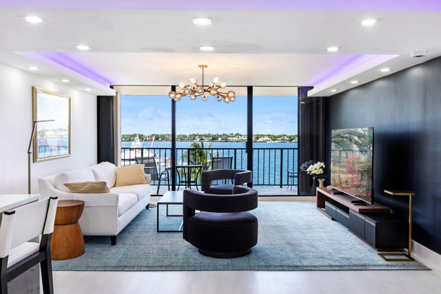5 of 45 - 134 Lakeshore Drive #416, North Palm Beach, FL