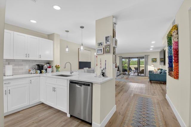 4 of 72 - 17 Southport Lane #e, Boynton Beach, FL