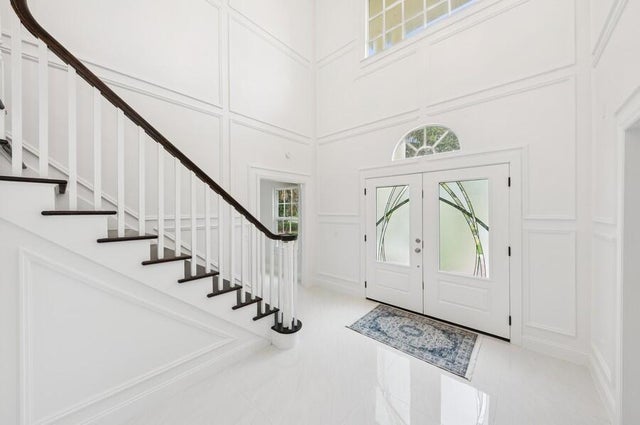 4 of 60 - 1920 Embassy Drive, West Palm Beach, FL