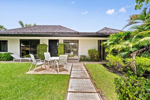 5 of 35 - 11876 Pebblewood Drive, Wellington, FL