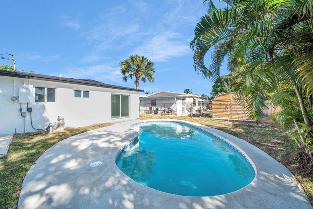 1 of 20 - 120 Ne 57th Court, Oakland Park, FL