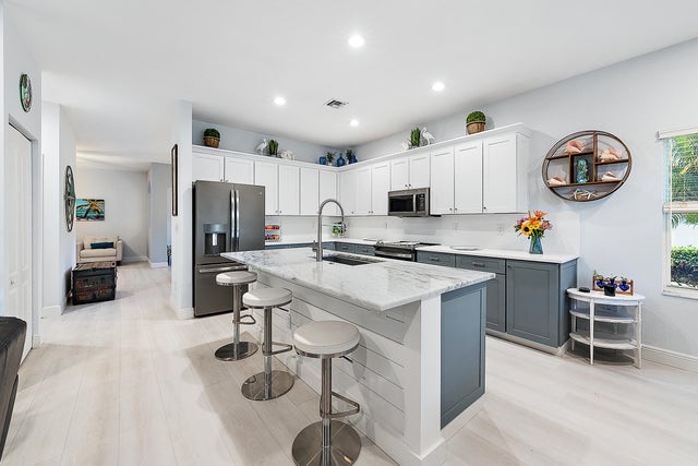 1 of 35 - 119 Castle Island Place, Jupiter, FL