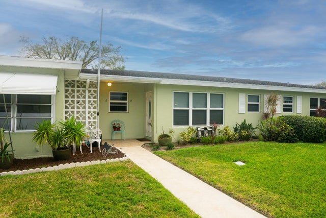 1 of 9 - 250 High Point Court #b, Boynton Beach, FL