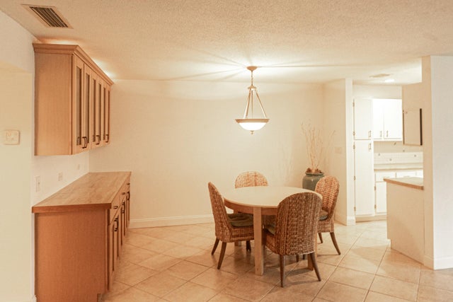 3 of 9 - 250 High Point Court #b, Boynton Beach, FL