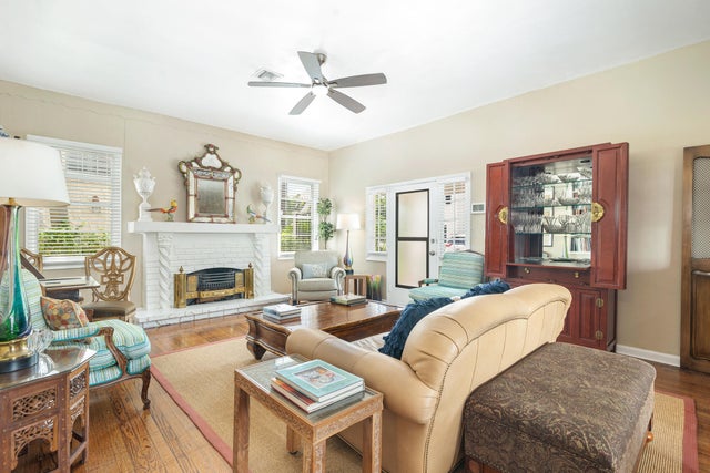 2 of 18 - 239 Lytton Court, West Palm Beach, FL