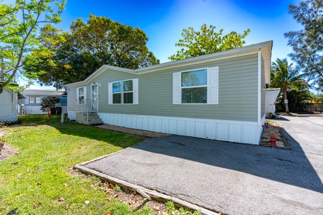 2 of 55 - 2107 Crescent Drive, Lake Worth, FL