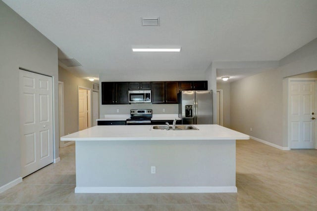 5 of 55 - 325 Sw Ridgecrest Drive, Port Saint Lucie, FL