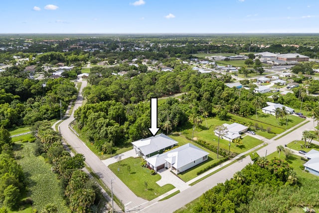 3 of 37 - 5470 Se Front Avenue, Stuart, FL