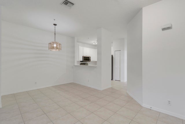 4 of 41 - 110 Lighthouse Circle #a, Tequesta, FL