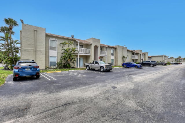 1 of 22 - 1500 N Congress Avenue #c-30, West Palm Beach, FL