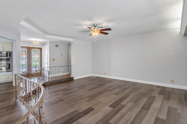 3 of 38 - 1241 Emerald Drive, Singer Island, FL