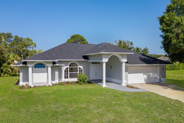 1 of 39 - 8800 97th Avenue, Vero Beach, FL