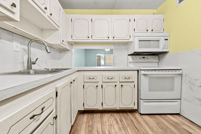 1 of 32 - 2770 S Garden Drive #112, Lake Worth, FL