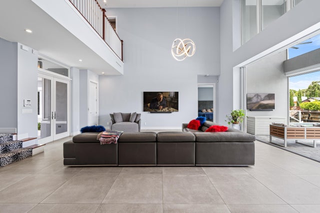 5 of 43 - 807 Dover Street, Boca Raton, FL