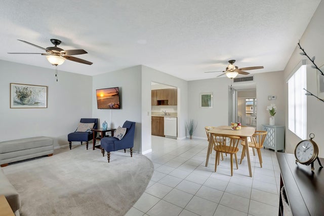 4 of 56 - 479 Burgundy J, Delray Beach, FL