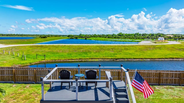 5 of 49 - 2702 Se South Blackwell Drive, Port Saint Lucie, FL