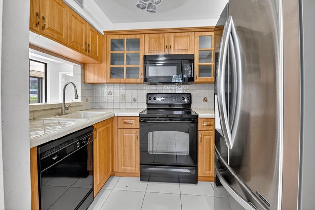 1 of 62 - 5475 Verona Drive #f, Boynton Beach, FL