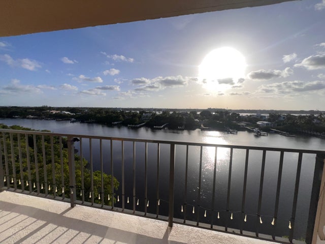 1 of 38 - 3581 S Ocean Boulevard #7e, South Palm Beach, FL