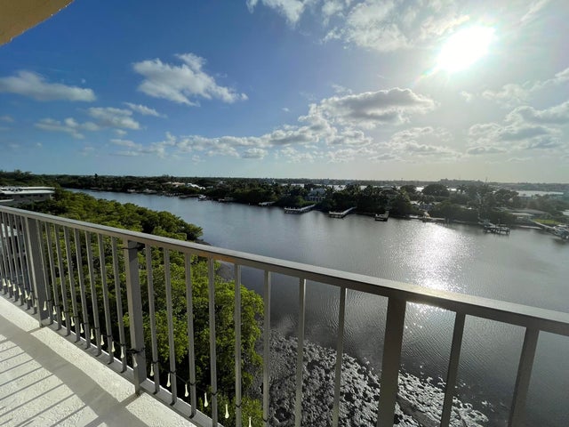 2 of 38 - 3581 S Ocean Boulevard #7e, South Palm Beach, FL