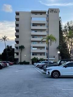 4 of 38 - 3581 S Ocean Boulevard #7e, South Palm Beach, FL