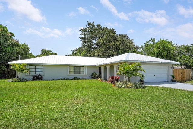 2 of 37 - 2151 Se Abcor Road, Port Saint Lucie, FL