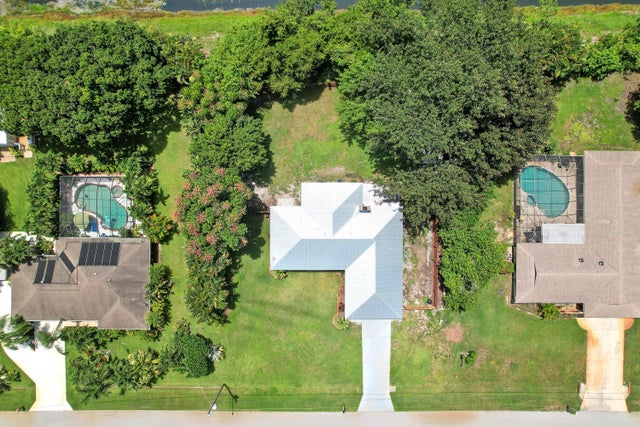 4 of 37 - 2151 Se Abcor Road, Port Saint Lucie, FL