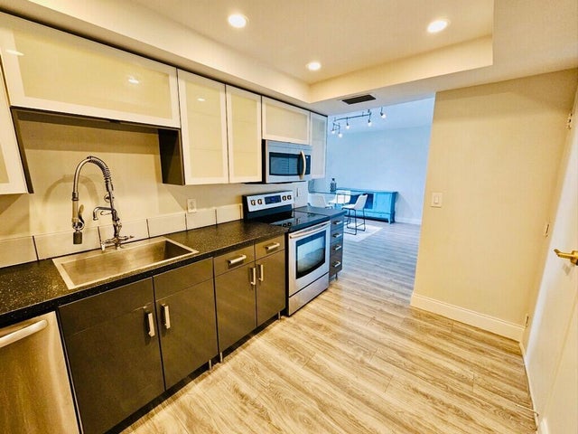5 of 14 - 3450 S Ocean Boulevard #224, Palm Beach, FL