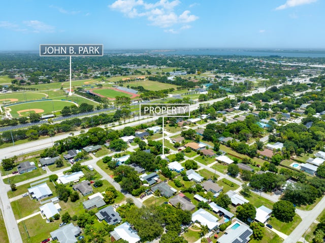 4 of 32 - 2403 Kelly Court, Fort Pierce, FL