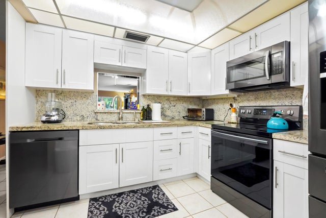 5 of 110 - 2004 Granada Drive #h3, Coconut Creek, FL
