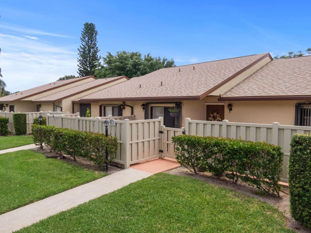 2 of 48 - 1018 Green Pine Boulevard #d, West Palm Beach, FL