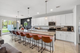 Photo of Listing #RX-11110793