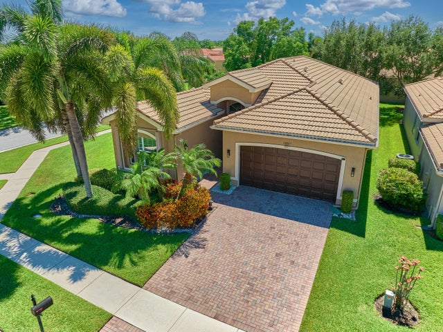 1 of 90 - 10807 Redlake Isle(s) E, Boynton Beach, FL