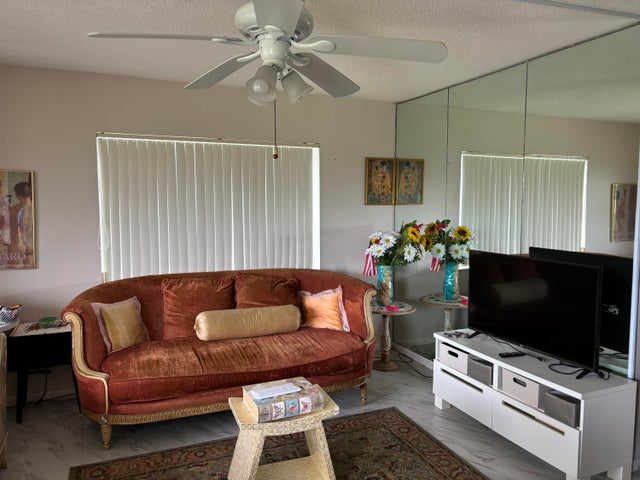 1 of 13 - 326 Andover M, West Palm Beach, FL