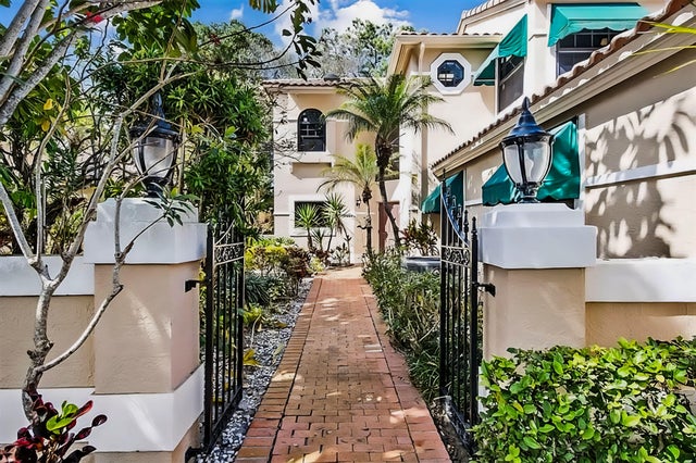 3 of 36 - 22548 Caravelle Circle, Boca Raton, FL