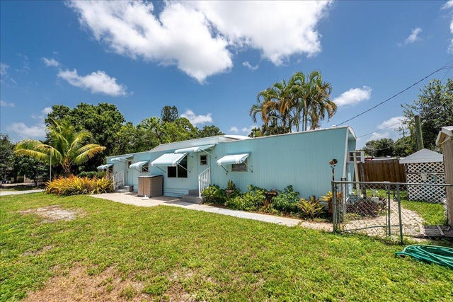 3 of 27 - 1276 Sw Tropical Terrace, Stuart, FL