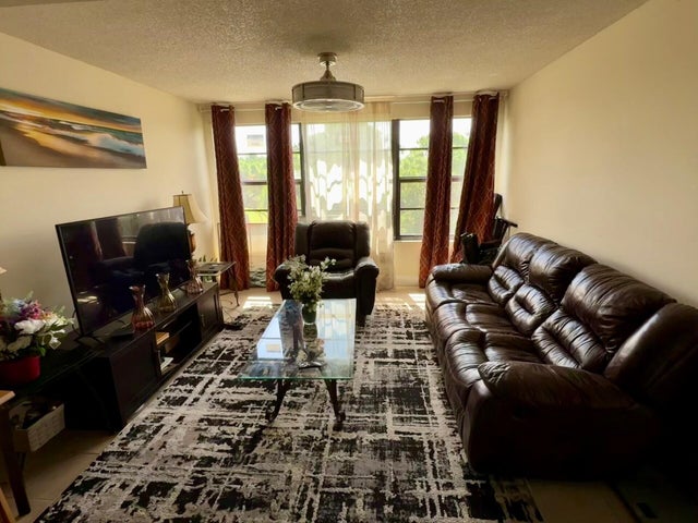 4 of 24 - 3515 Village Boulevard #304, West Palm Beach, FL