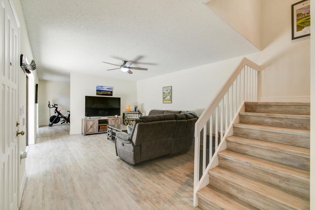 2 of 56 - 630 6th Terrace, Palm Beach Gardens, FL