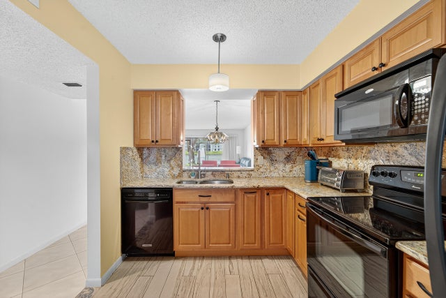5 of 65 - 6193 Pointe Regal Circle #106, Delray Beach, FL