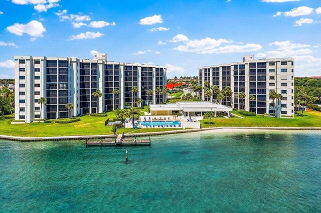 19800 Sandpointe Bay Drive #407, Tequesta