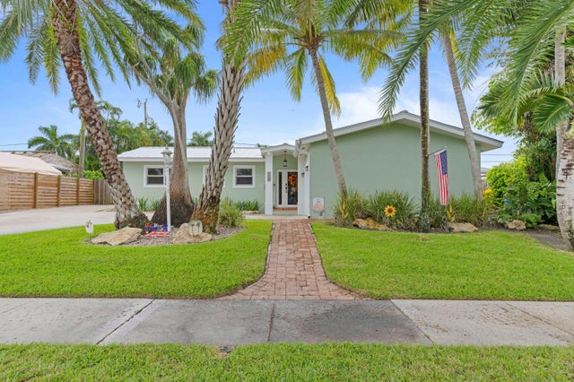 4 of 20 - 504 Gulf Road, North Palm Beach, FL