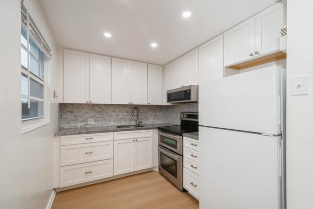 3 of 24 - 402 Brighton J, Boca Raton, FL