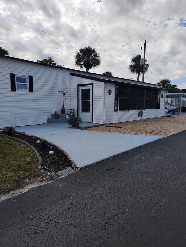 2 of 20 - 13827 S Indian River Drive #5, Jensen Beach, FL