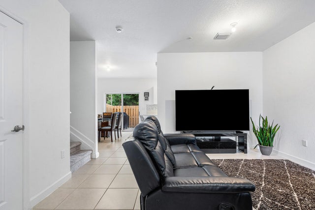 5 of 37 - 2781 Nw 55th Way, Lauderhill, FL