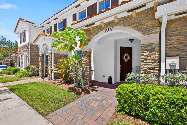 1 of 33 - 4311 Maybelle Lane, West Palm Beach, FL