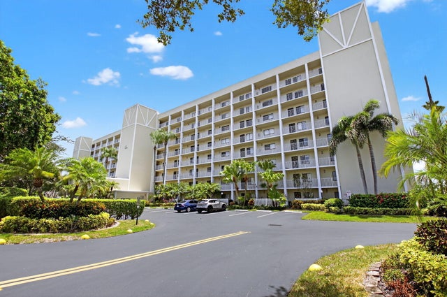 2 of 68 - 7290 Kinghurst Drive #803, Delray Beach, FL